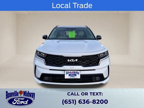 Used 2023 Kia Sorento EX image 2