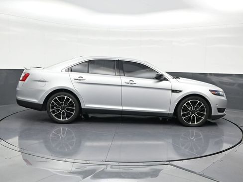 Used 2018 Ford Taurus SHO w/ Driver Assist Package AWD/4WD image 7