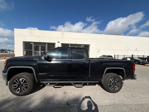 Used 2014 GMC Sierra 1500 SLE w/ SLE Value Package AWD/4WD image 2