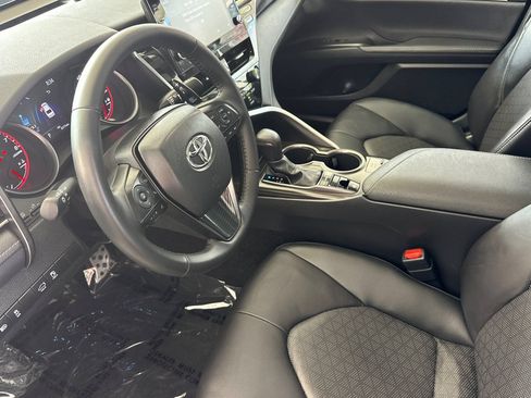 Used 2022 Toyota Camry XSE w/ Carpet Mat Package (TMS) FWD image 10