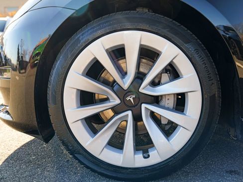 Used 2023 Tesla Model 3 Standard Range image 15