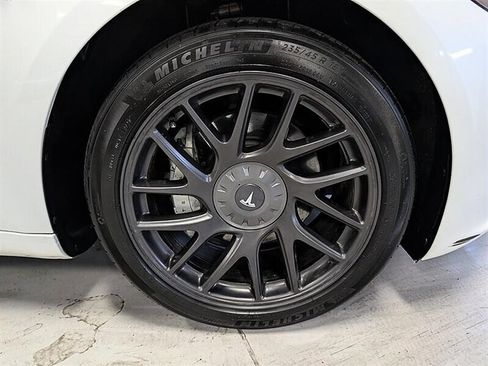 Used 2025 Tesla Model 3 Long Range AWD/4WD image 12
