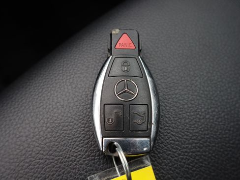Used 2020 Mercedes-Benz GLA 250 image 28