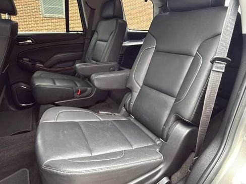 Used 2018 Chevrolet Tahoe LT RWD image 30
