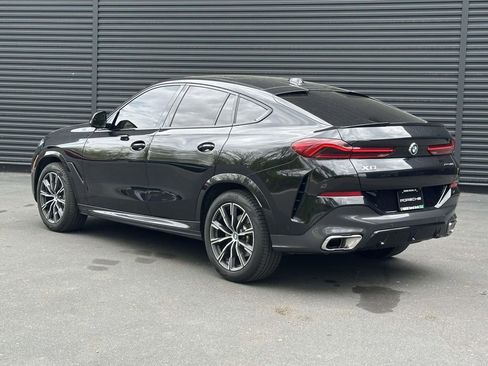 Used 2025 BMW X6 xDrive40i AWD/4WD image 3