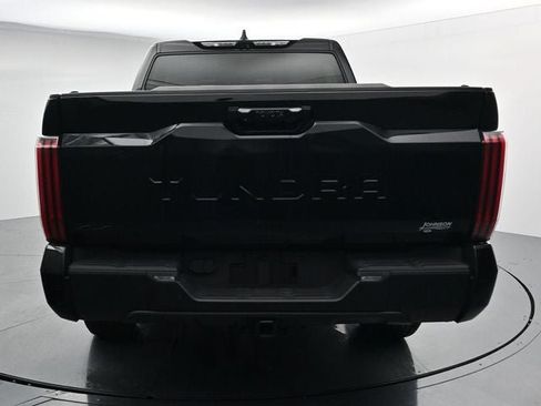 Used 2025 Toyota Tundra Limited AWD/4WD image 7