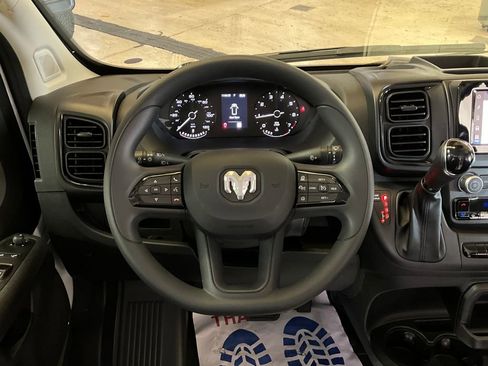 New 2026 RAM ProMaster 2500 w/ Convenience Group image 12