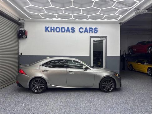 Used 2020 Lexus IS 350 F Sport w/ F Sport Package image 5