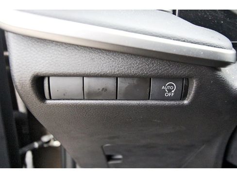 Used 2025 Nissan Kicks S FWD image 17