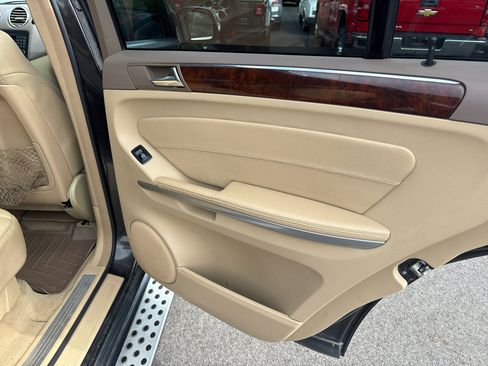 Used 2008 Mercedes-Benz GL 550 4MATIC image 15
