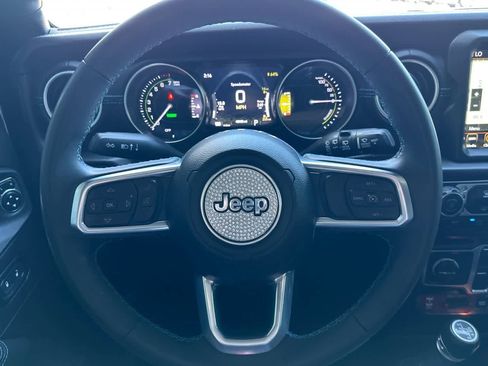 Used 2023 Jeep Wrangler Unlimited Rubicon 4xe image 26