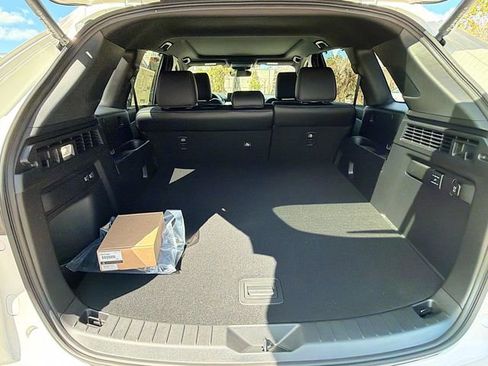 New 2026 MAZDA CX-70 3.3 Turbo w/ Premium Plus Pkg image 12