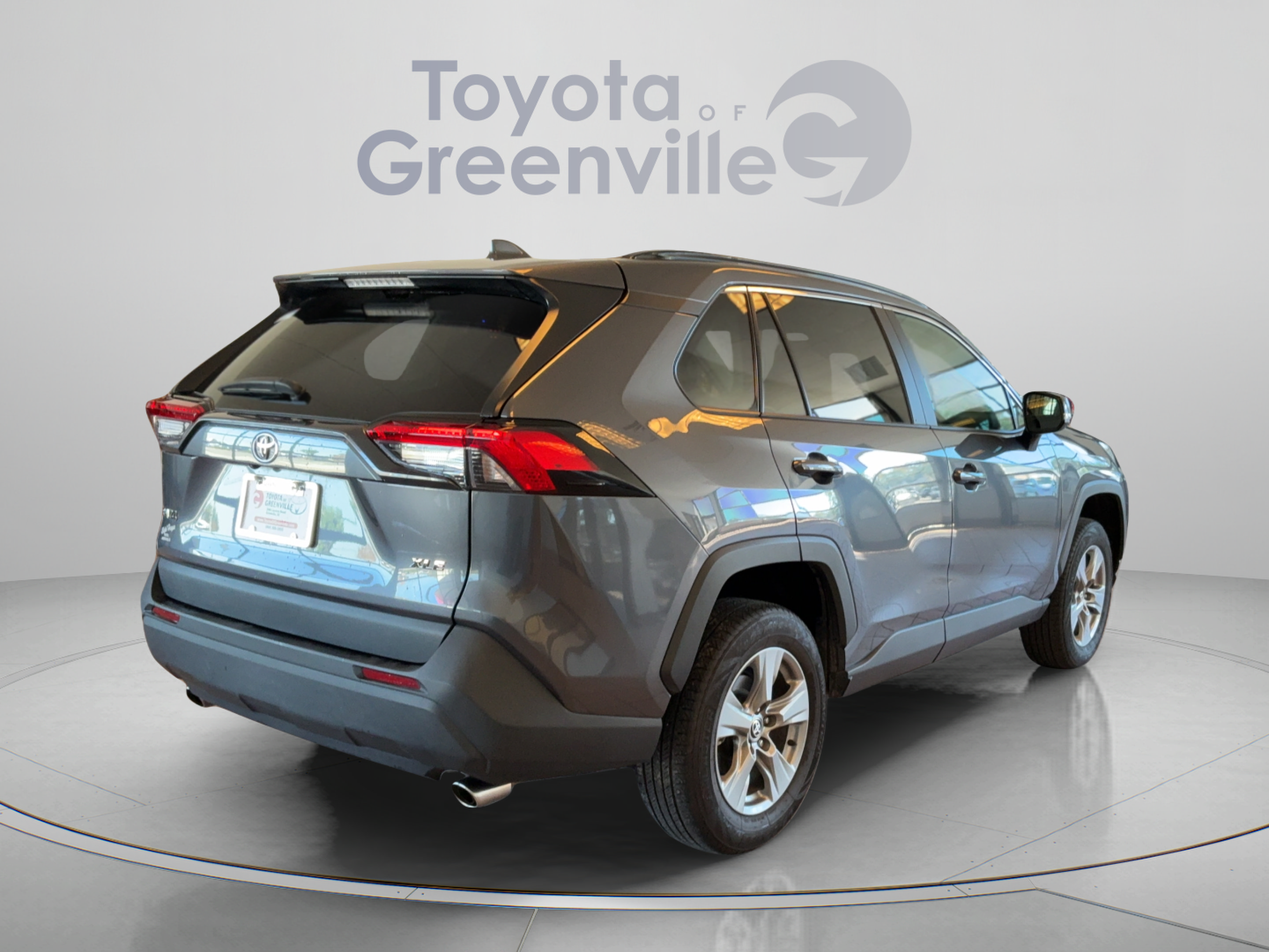 Certified 2024 Toyota RAV4 XLE FWD image 6