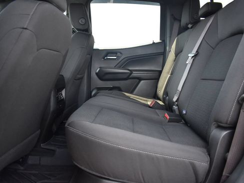 Used 2023 Chevrolet Colorado LT w/ LT Convenience Package II RWD image 15