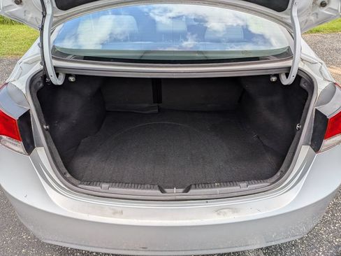 Used 2013 Hyundai Elantra GLS w/ Preferred Pkg FWD image 27