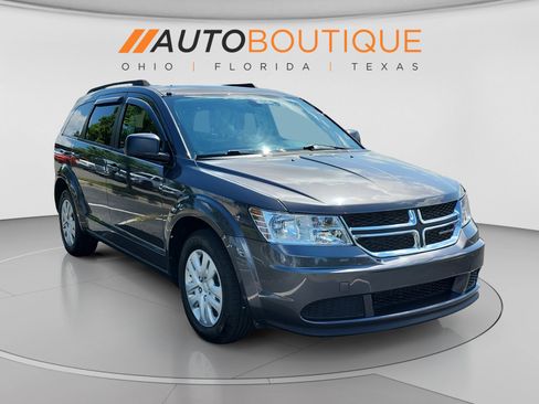 Used 2019 Dodge Journey SE FWD image 8