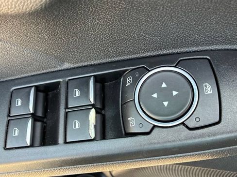 Used 2022 Ford Escape SE AWD/4WD image 18