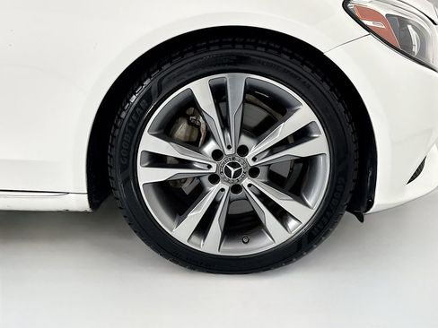 Used 2018 Mercedes-Benz C 300 Sedan image 32