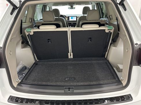 New 2026 Volkswagen Atlas SE FWD image 35