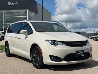 Used 2020 Chrysler Pacifica Touring-L w/ S Appearance Package