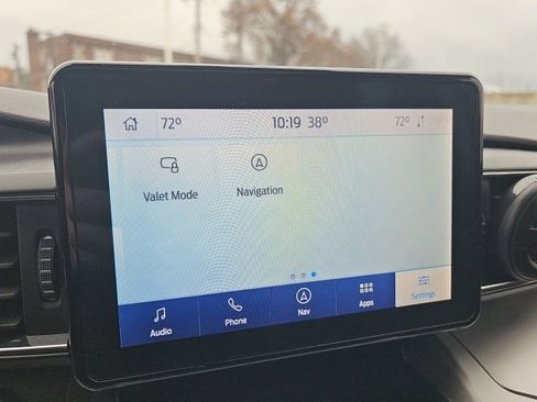 Used 2020 Ford Explorer XLT w/ Equipment Group 202A image 40