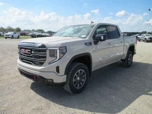 New 2026 GMC Sierra 1500 AT4 w/ AT4 Premium Package image 10