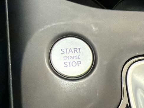 Used 2022 INFINITI QX50 Luxe image 25