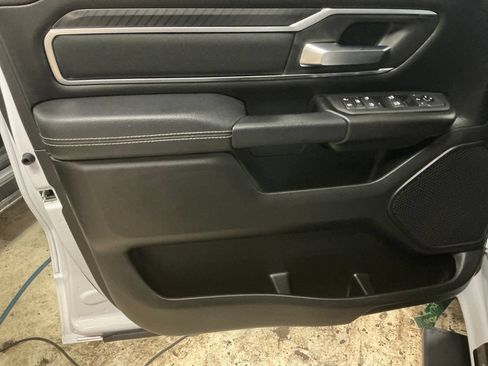Certified 2025 RAM 1500 Big Horn AWD/4WD image 15