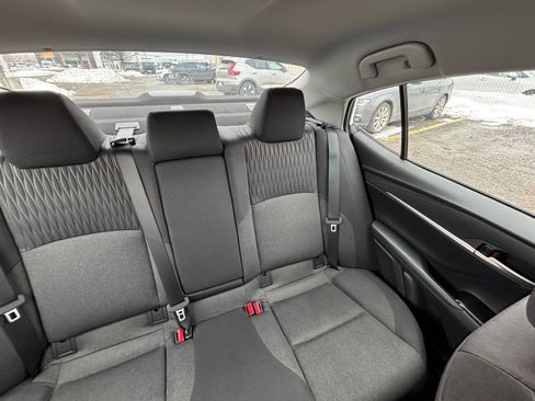 Used 2025 Toyota Camry LE image 37