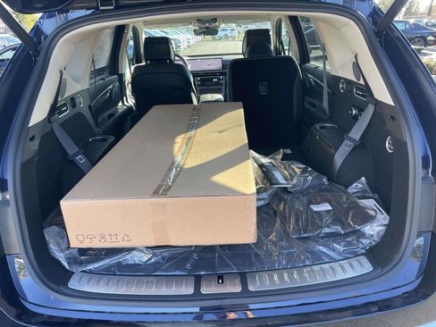 New 2026 Genesis GV80 2.5T Advanced image 25