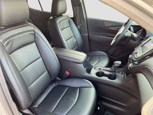 Used 2024 Chevrolet Equinox RS image 26