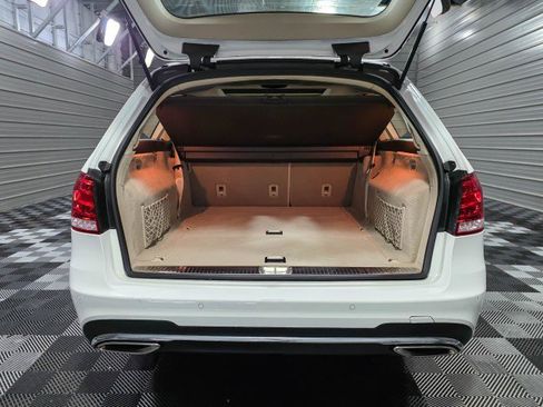 Used 2016 Mercedes-Benz E 350 4MATIC Wagon image 9