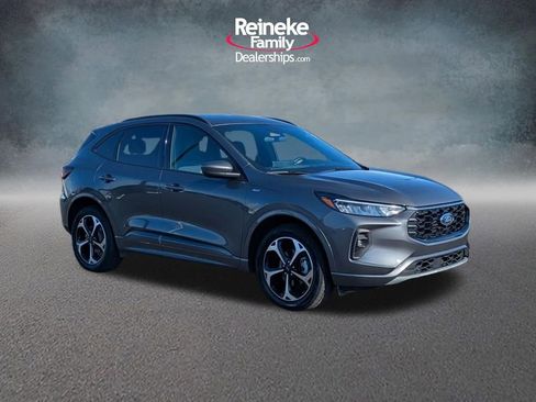 Used 2023 Ford Escape ST-Line Select w/ Tech Pack #2 image 3