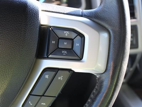 Used 2018 Ford F150 Lariat w/ Equipment Group 501A Mid image 29