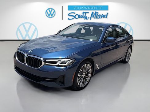 Used 2021 BMW 540i w/ Convenience Package RWD image 3