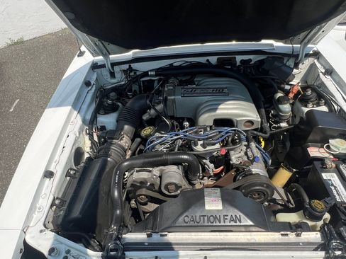 Used 1993 Ford Mustang LX RWD image 39