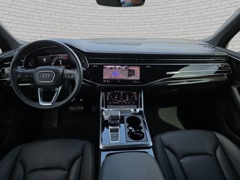 Used 2025 Audi Q7 2.0T Premium AWD/4WD image 10
