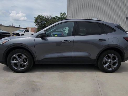 Used 2025 Ford Escape ST-Line Select AWD/4WD image 5
