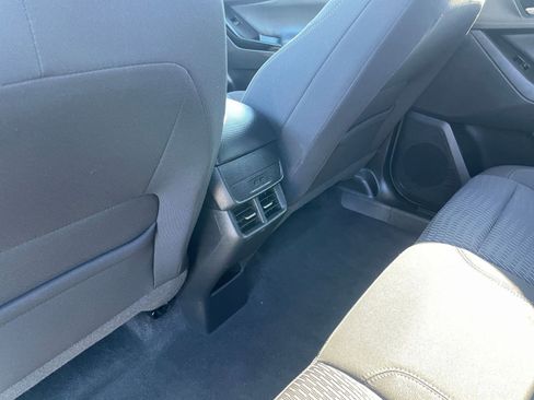 Used 2025 Chevrolet Equinox LT image 24