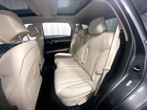 Used 2023 Genesis GV80 2.5T w/ Prestige 20" Package image 15