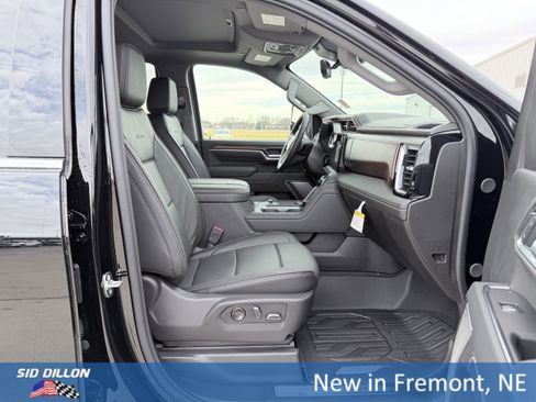 New 2026 GMC Sierra 2500 Denali w/ Denali Reserve Package AWD/4WD image 18