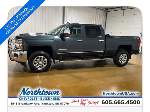 Used 2019 Chevrolet Silverado 2500 LTZ w/ Duramax Plus Package AWD/4WD image 2