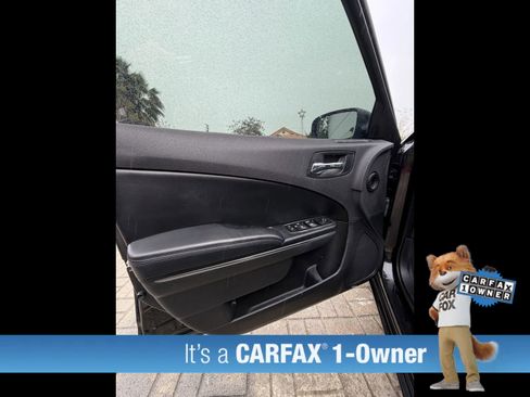 Used 2012 Dodge Charger SE image 12