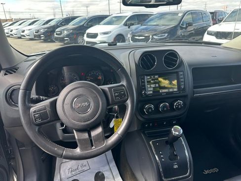 Used 2015 Jeep Patriot High Altitude image 4