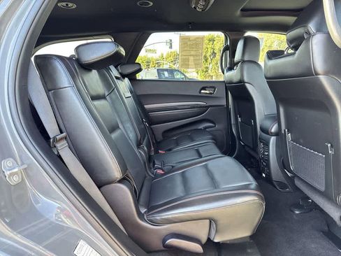 Used 2025 Dodge Durango GT image 34