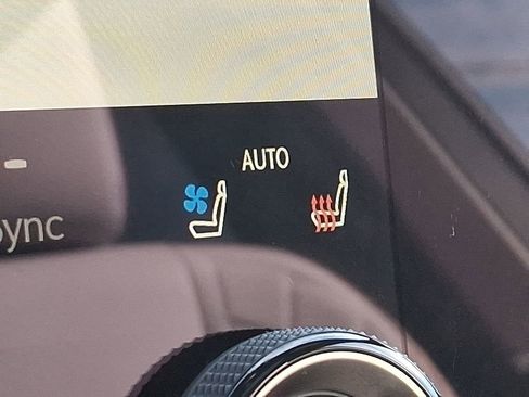 Used 2025 Lexus RX 350 Premium image 24