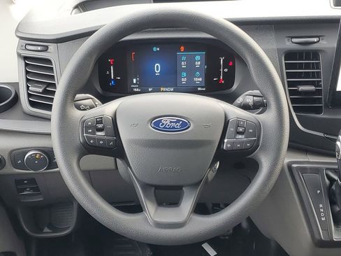 New 2026 Ford Transit 250 148 Medium Roof RWD image 24