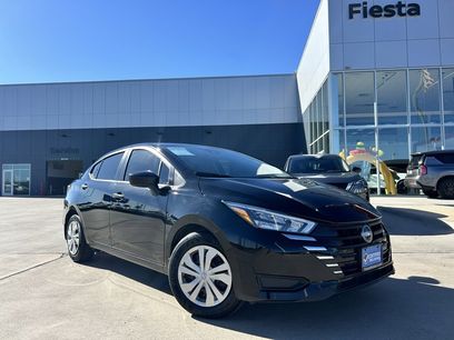 Certified 2025 Nissan Versa S w/ Trunk Package