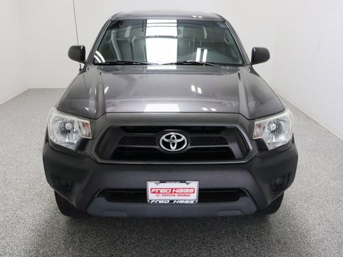 Used 2013 Toyota Tacoma PreRunner w/ Convenience Pkg image 3