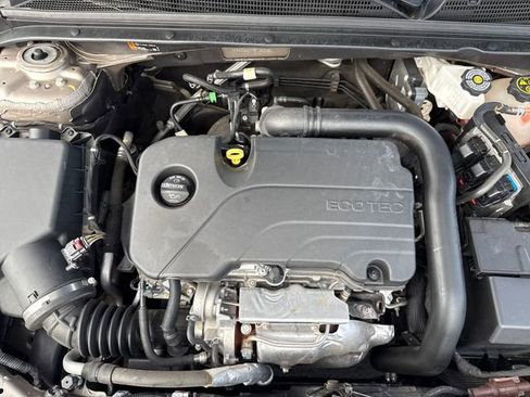 Used 2024 Chevrolet Malibu LT image 23